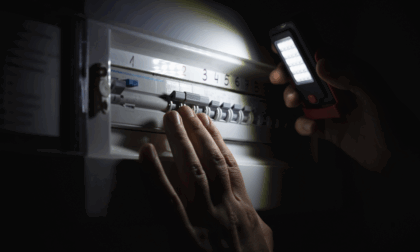 Raffica di blackout a Bergamo, Milano, Roma e Firenze: emergenza elettrica mai come quest'anno