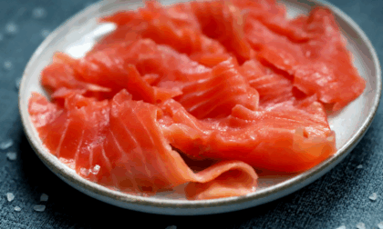 Listeria nel salmone affumicato: il prodotto ritirato (da non mangiare)