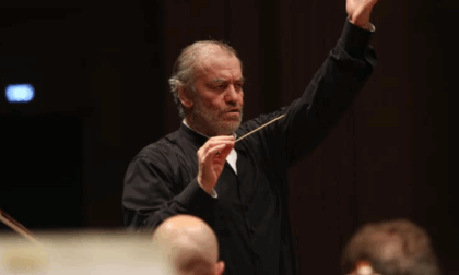 Bufera politica sul concerto di Gergiev alla Reggia di Caserta. Giuli: "L'arte è libera, ma c'è rischio propaganda"