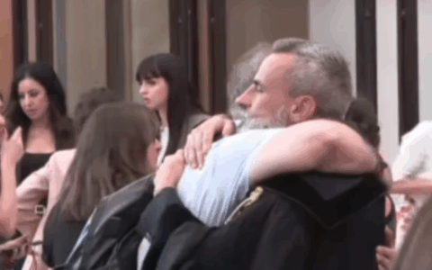 Bibbiano, il processo smentisce lo scandalo: assoluzioni a pioggia. Il centrosinistra: “Adesso Meloni si scusi”