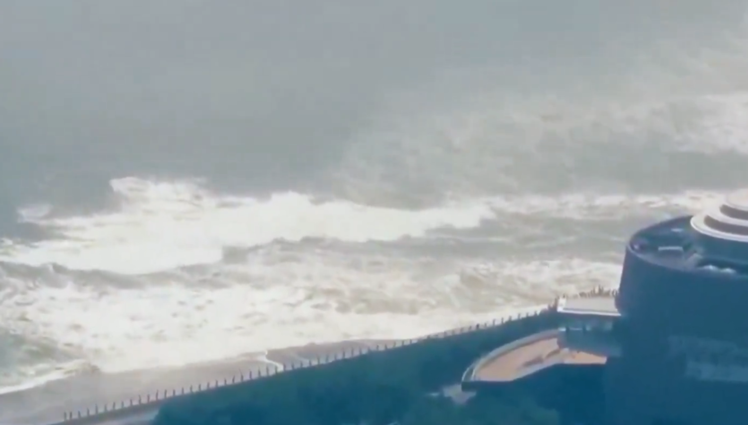 Le immagini devastanti dello Tsunami nel Pacifico