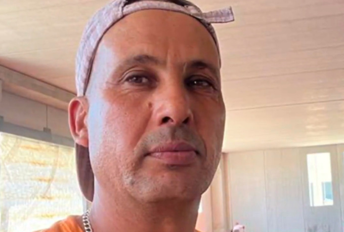 Tragedia in un cantiere: muratore muore a 47 anni per un malore mentre lavora sotto il sole
