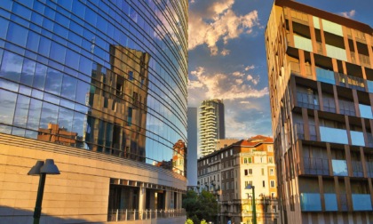 Milano-gate, il "metodo delle varianti": "Grattacieli di 20 piani invece che palazzine basse con una semplice autocertificazione"