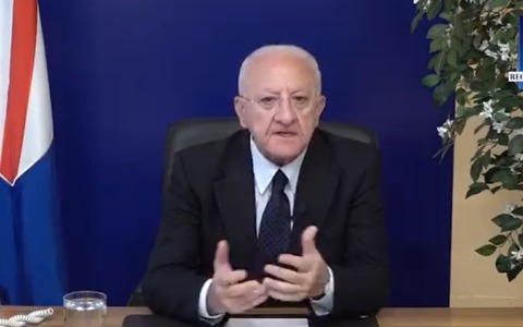 Regionali, De Luca piccona Fico: “Diamo la Campania a chi non ha fatto nulla in 10 anni?”