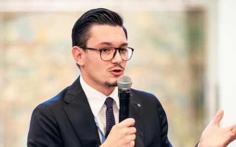 Ue, Inselvini (FdI-ECR): Pride di Budapest, a Strasburgo grande lezione di ipocrisia. La libertà minacciata da chi vuole imporre ideologia