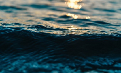 Il Mediterraneo ribolle: la crisi climatica piega il Mare Nostrum