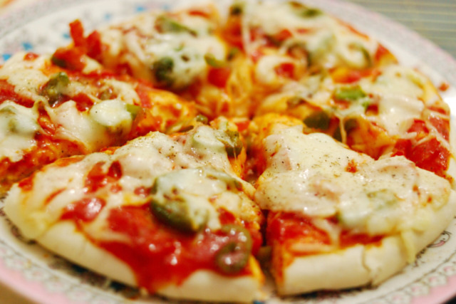 Inquinanti nel latte, ritirati quattro tipi di mozzarella per pizza