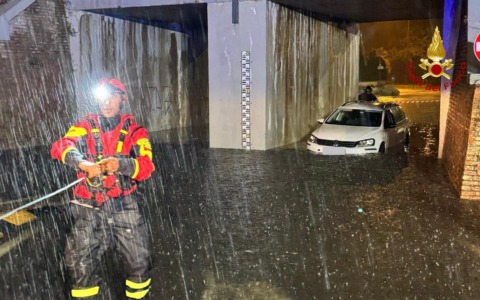Maltempo, ancora allerta arancione in Lombardia, Emilia, Veneto, Liguria e Toscana