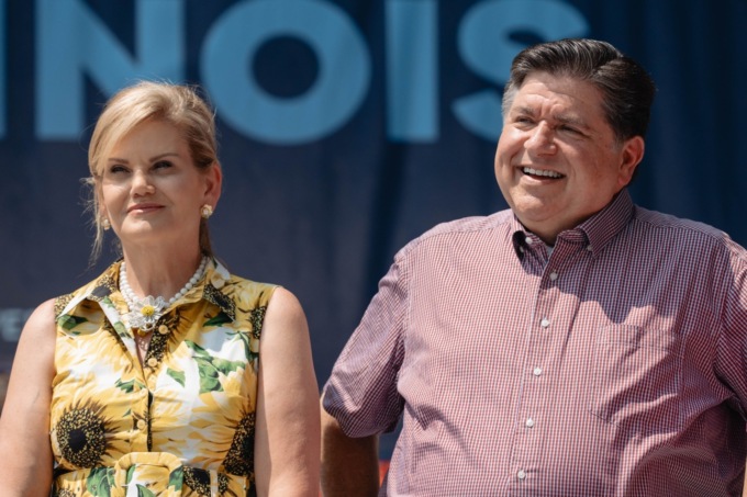 Il governatore dem JB Pritzker