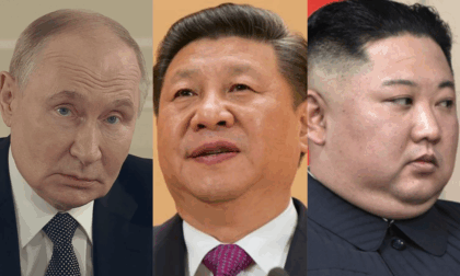 Putin, Xi e Kim seduti uno accanto all’altro alla parata militare in Cina