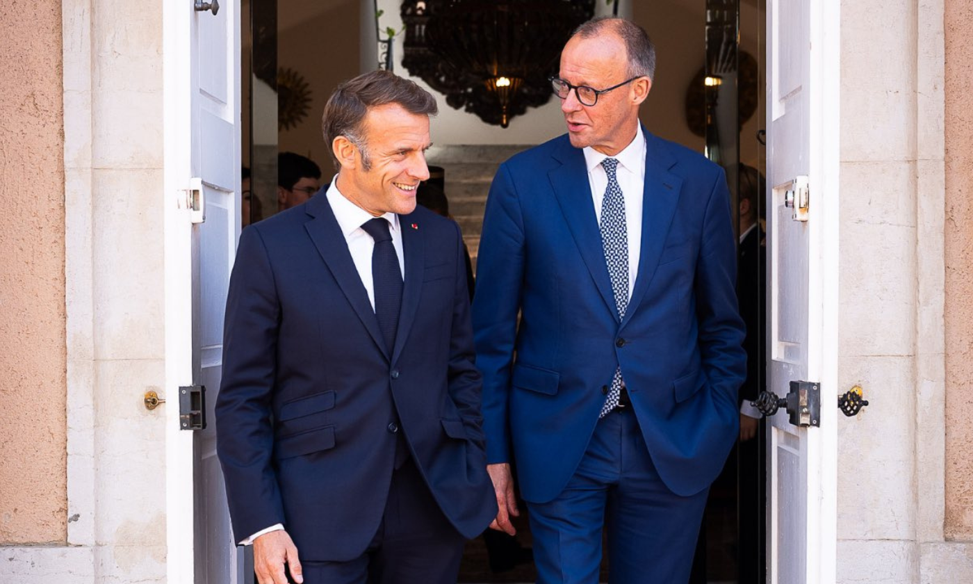 Ucraina, Macron e Merz alzano la pressione su Putin: "Risposta entro lunedì"