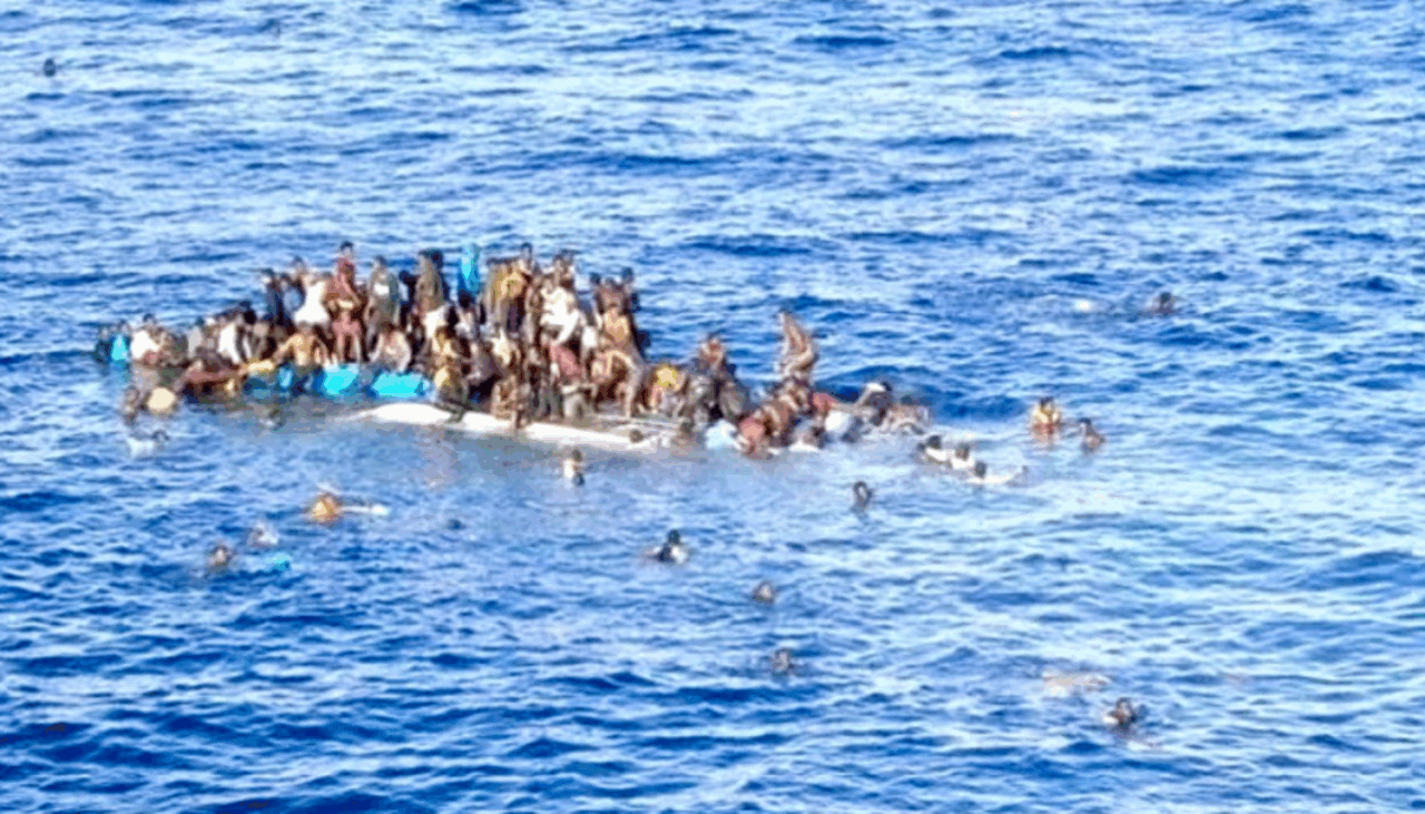 Partite dalla Libia le due imbarcazioni affondate, tra le 27 vittime una bimba di appena un anno, 60 salvati