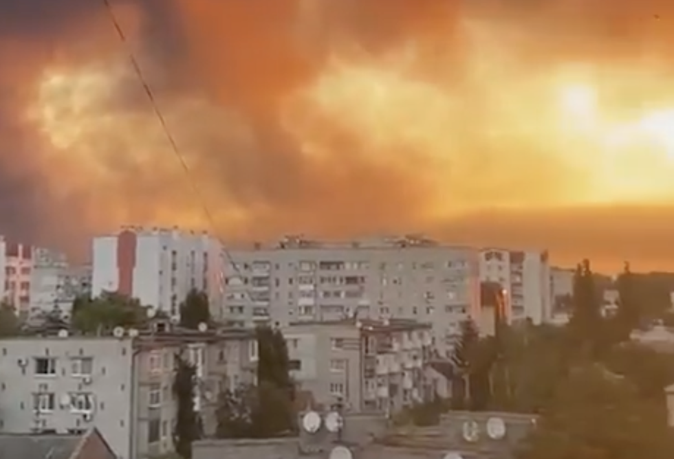 Mentre era in corso il vertice nuovo attacco russo: nella notte 10 missili e 270 droni russi sull’Ucraina