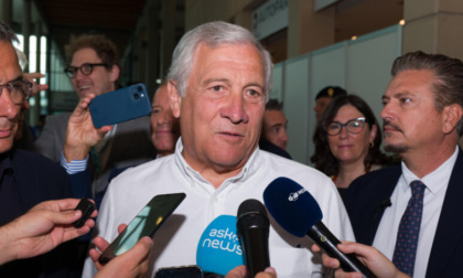 Tajani: "No truppe italiane a Kiev, potremmo aiutare con lo sminamento"