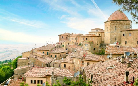 Vacanze estate 2025, quanto hanno speso gli italiani?