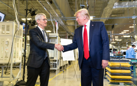 Apple investirà 100 miliardi negli Usa