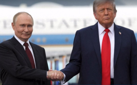 Il viaggio di Putin in Ungheria diventa un caso. Cpi: “Obbligo di arresto valido”