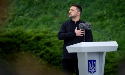 Si allontana il vertice Putin-Zelensky. Trump fa un passo indietro: "Come mischiare olio e aceto"