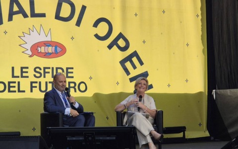 Il Governo boccia il salario minimo: “Risposta inadeguata, rischia di deprimere i salari”