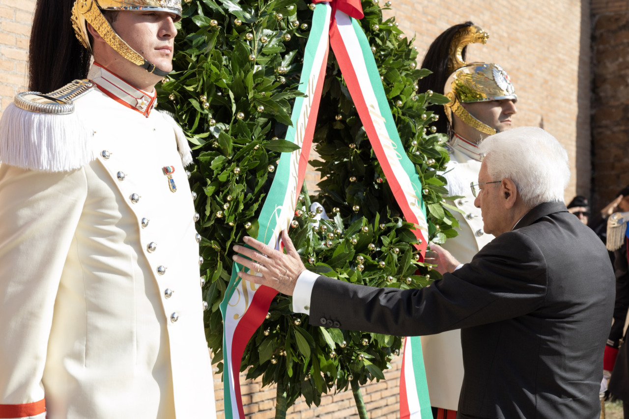 8 Settembre, Mattarella depone corone d’alloro
