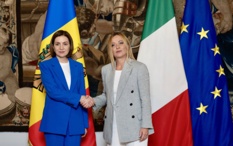 Giorgia Meloni ha ricevuto a Palazzo Chigi la Presidente della Moldavia