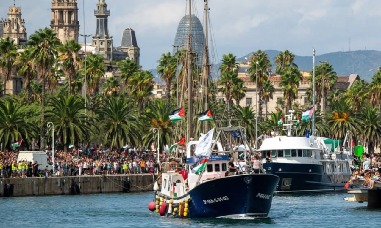 Global Sumud Flotilla (con a bordo Greta) verso Gaza. Ben Gvir: “Saranno trattati come terroristi”