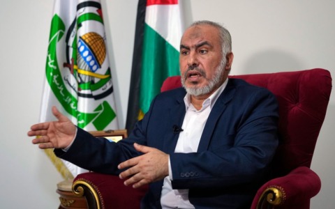 Hamas: “Non riceviamo istruzioni da Trump su come trattare gli ostaggi, Israele accetti una tregua”