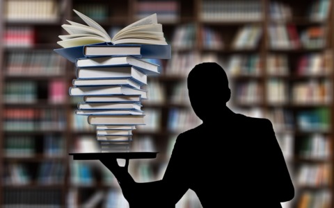Scuola: Meritocrazia Italia chiede maggiore valorizzazione del docente e dignità al merito