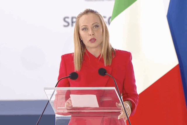 Meloni: "Traffico di migranti è moderna schiavitù. Calo degli sbarchi prova che è fenomeno governabile"