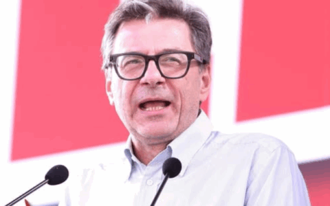 Manovra, i dati Istat ridisegnano i conti. Giorgetti: “Ridurre le tasse e fare pace con i contribuenti”