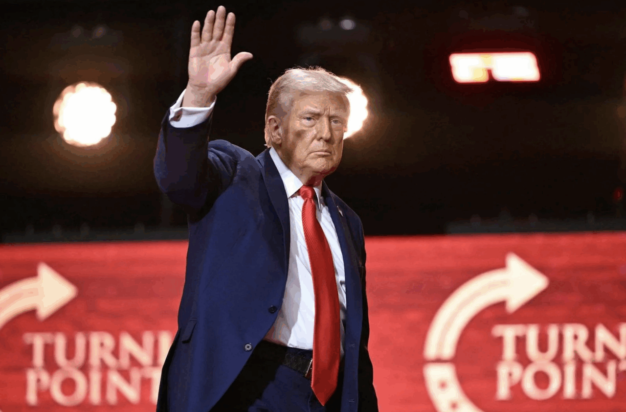Cosa è il Tylenol, il farmaco a base di paracetamolo che Trump ha sconsigliato a donne in gravidanza e bambini