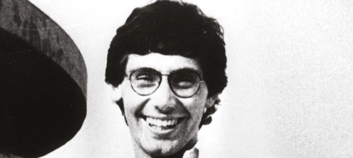 Mattarella ricorda Giancarlo Siani, ucciso a 26 anni: "L’assassinio dei giornalisti è un assassinio delle nostre libertà"