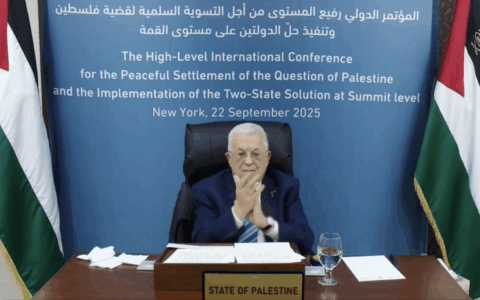 Abu Mazen accoglie con favore l’accordo su Gaza: “Speranza per la nascita di uno Stato palestinese”