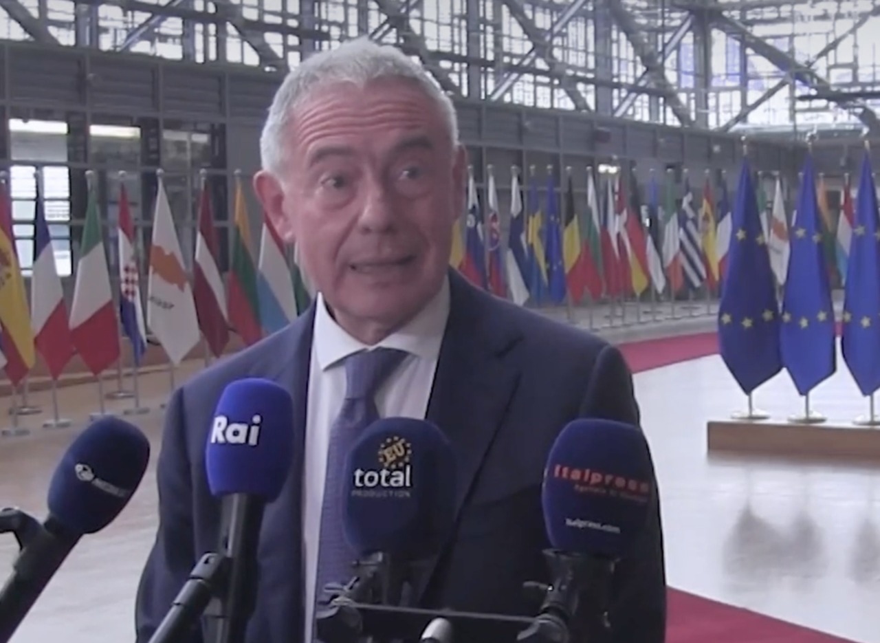 Automotive, Urso (FdI): “Serve revisione che tenga conto industria e autonomia strategia a fronte contesto geopolitico difficile”