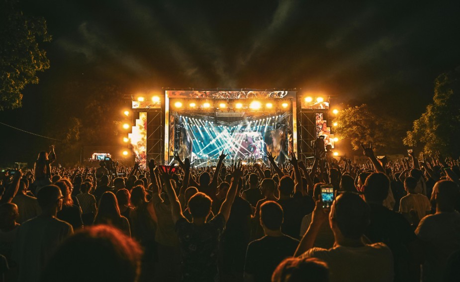 Concerti “sold out” in pochi minuti: l’associazione Codici denuncia mancanza di trasparenza e chiede più controlli
