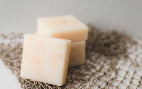 Listeria nel formaggio: prodotto e lotti richiamati dai supermercati
