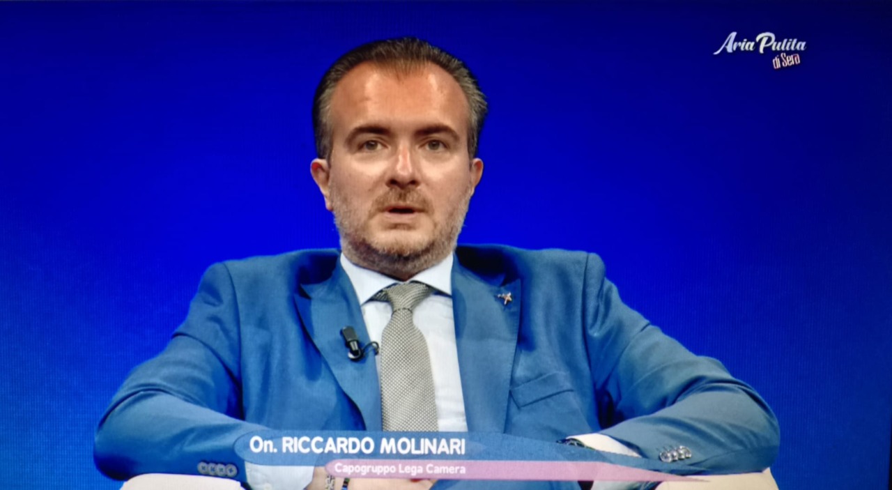 Molinari: “La Lega non è contraria a rispettare gli accordi Nato sull’aumento delle spese militari…”