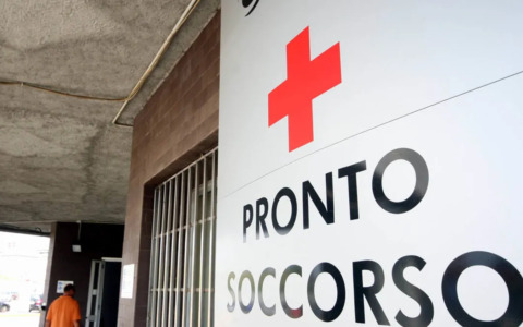 Cosenza, 23enne tunisino portato morto in ospedale: indagati i titolari di una sala ricevimenti