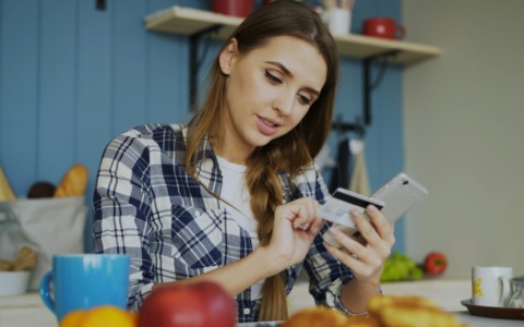 Conto corrente e servizi digitali: come cambia la banca per i cittadini