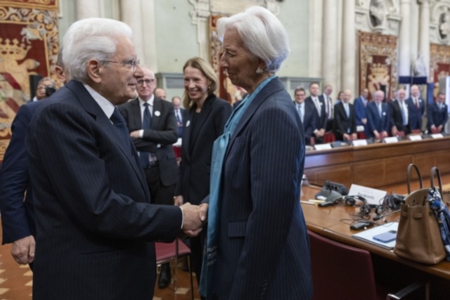 La Bce riunita a Firenze lascia invariati i tassi d’interesse. Lagarde ci riprova (con poche speranze) col Mes