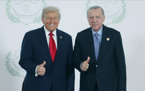 Guerra in Ucraina, Trump fa il nome di Erdoğan come mediatore: “Putin lo rispetta ed è un mio amico”