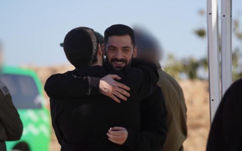 Sono tornati in Israele tutti i 20 ostaggi ancora nelle mani di Hamas: ecco chi sono