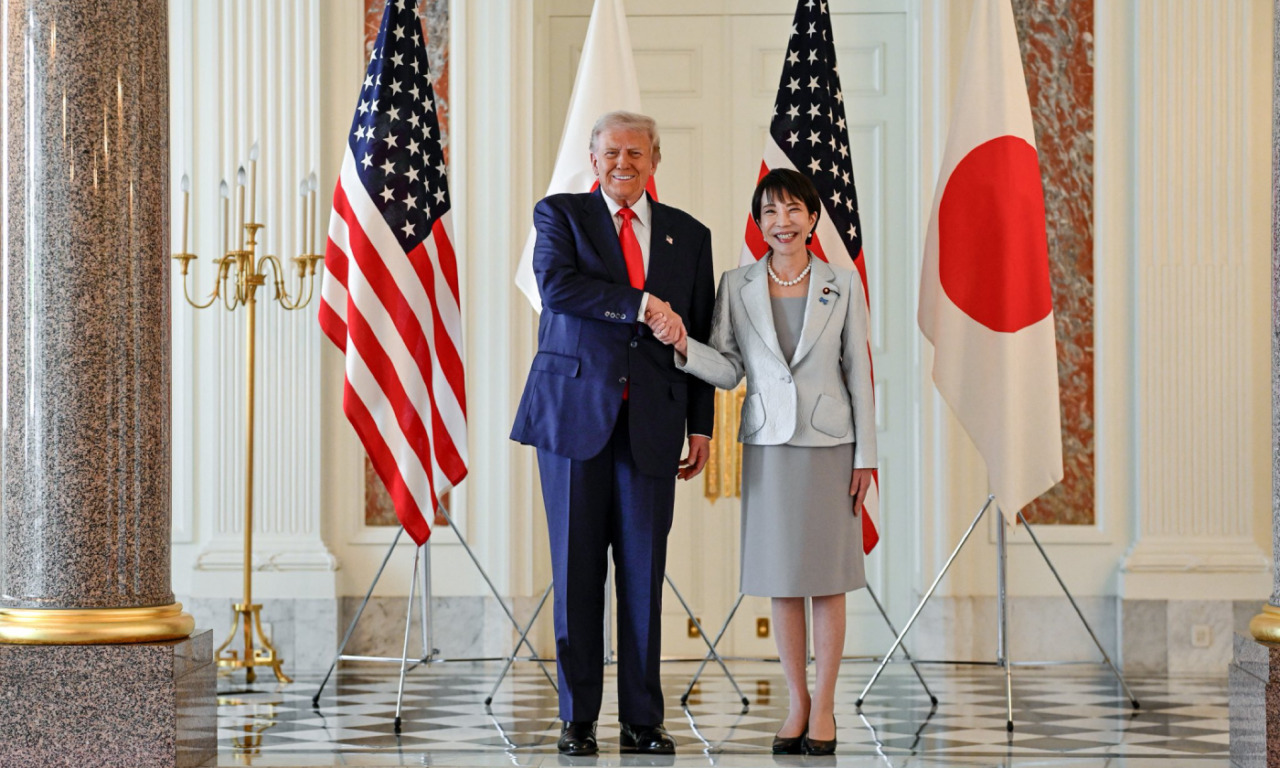 Trump in Giappone concede maxi sconto sui dazi (in cambio di investimenti miliardari negli Usa)
