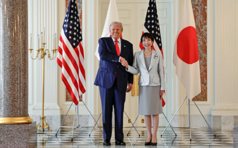 Trump in Giappone concede maxi sconto sui dazi (in cambio di investimenti miliardari negli Usa)