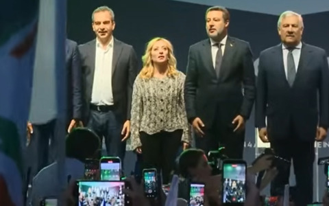Elezioni regionali, esulta Tajani: “In Calabria Forza Italia è il primo partito”