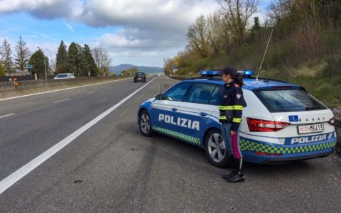 Quali sono i sintomi che giustificano il test antidroga in auto: la sentenza che cambia tutto