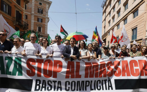 Attivisti Flottilla “irrispettosi”, Schlein contro Meloni: “Con la sua clava ha colpito ancora”