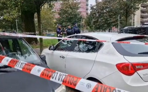 E’ morta la donna accoltellata al collo dall’ex marito, arrestato dopo una fuga di 8 ore