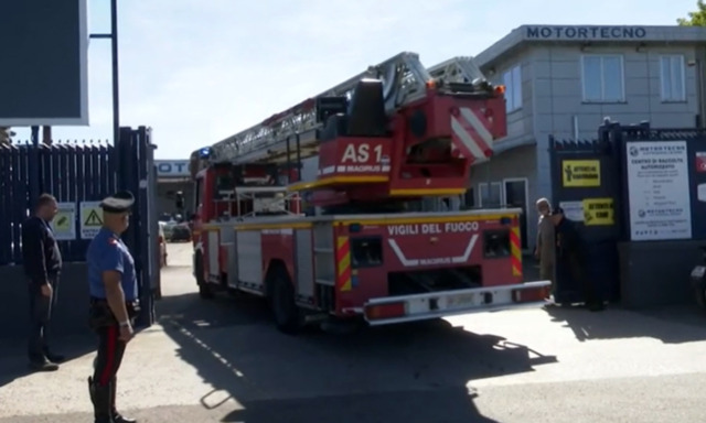 Esplosione sabato a Napoli, morto uno degli operai. Oggi altro incidente sul lavoro mortale in Liguria