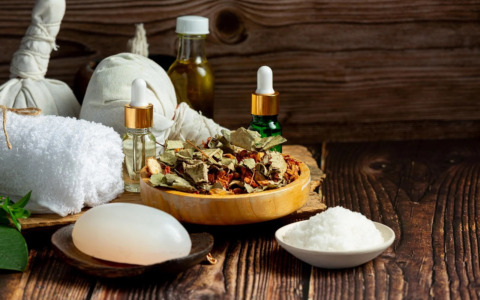 Bellezza olistica: selfcare per corpo, mente e anima